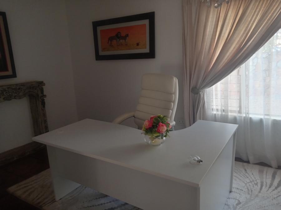 11 Bedroom Property for Sale in De Wildt North West